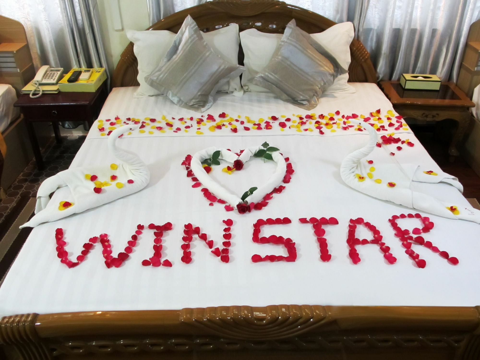 Win Star Hotel Mandalaj Kültér fotó